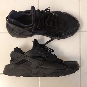 Nike Huarache shoes